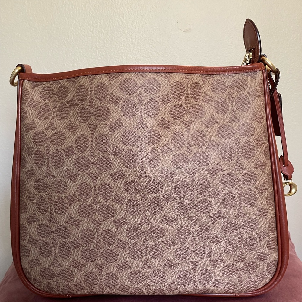 Coach Cary Shoulder Bag
